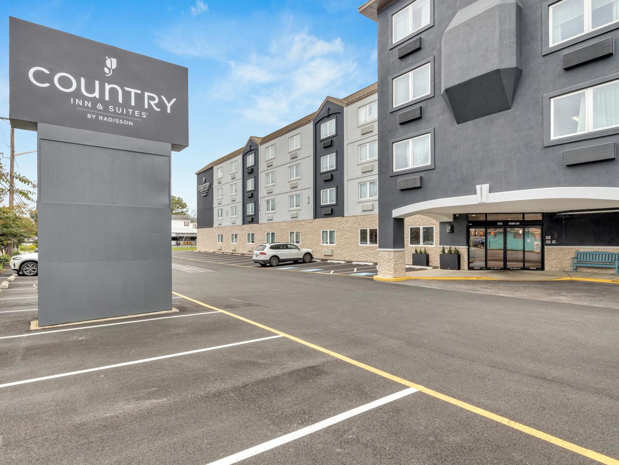 Country & By Radisson Rehoboth - Dewey 2*