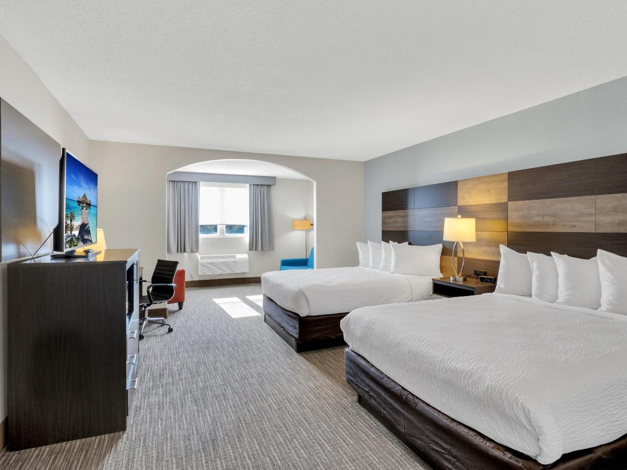 Hotel Country & By Radisson Rehoboth - Dewey Rehoboth Beach